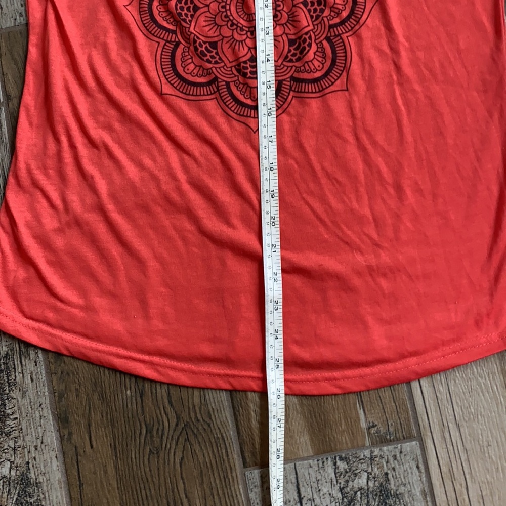 Mandala tank - Picture 4 of 7